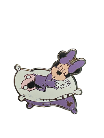 4598 MINNIE ON PILLOW 22 4 091239