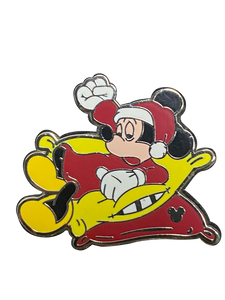 4597 MICKEY ON PILLOW 22 4 091238