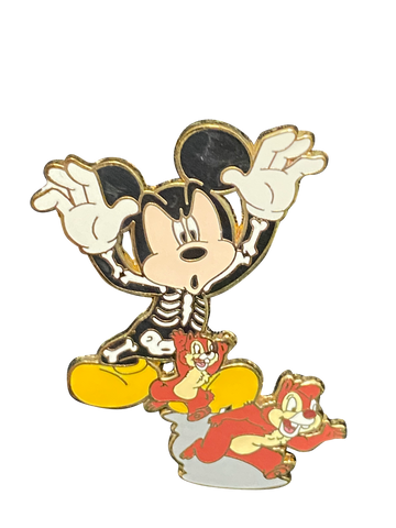 4331 MICKEY SCARING CHIP AND DALE 22 6 057591