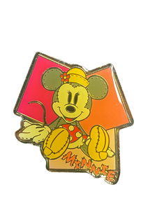 4522 MINNIE SITTING TOKYO 25 2 003468