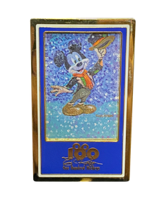 4966 ONE HUNDRED MICKEYS NOEL 28 1 012711