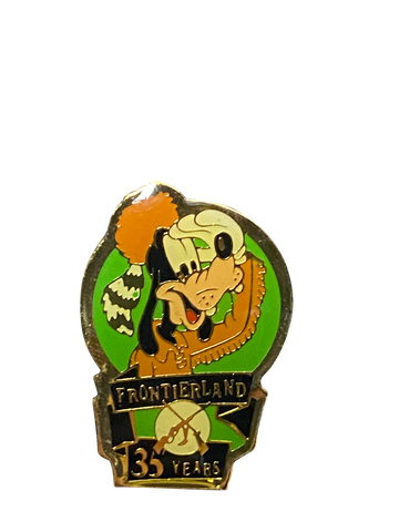 GOOFY DISNEYLAND 35TH FRONTIERLAND 28 7 001793