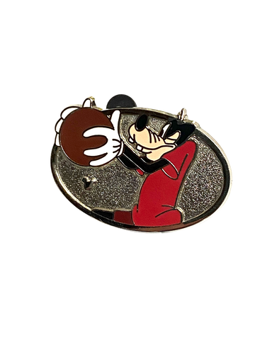 GOOFY BASKETBALL HIDDEN MICKEY | 6SALE