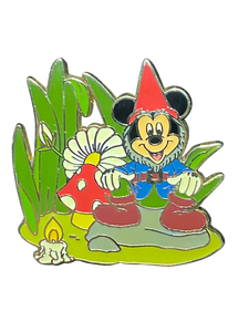 5229 MICKEY AS GNOME 29 8 062313