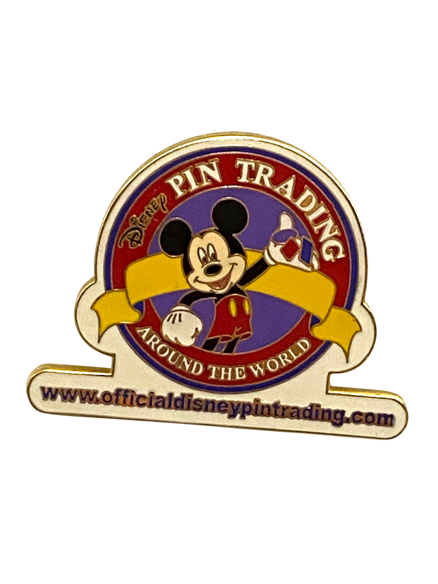 PIN TRADING AROUND THE WORLD | SALE