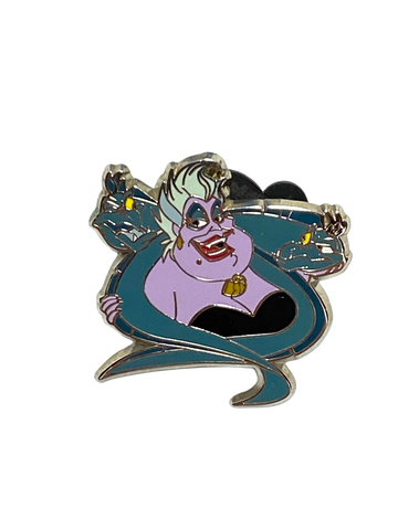 URSULA AND EELS | 10SALE