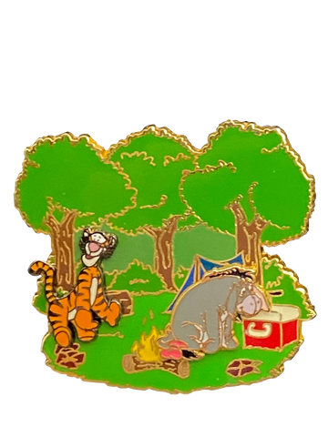 TIGGER AND EEYORE CAMPING | BAG FOUR