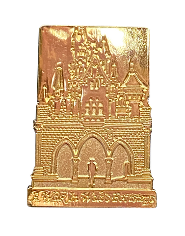 GOLD CASTLE WALK IN WALTS FOOTSTEPS 35492 | BAG FIVE