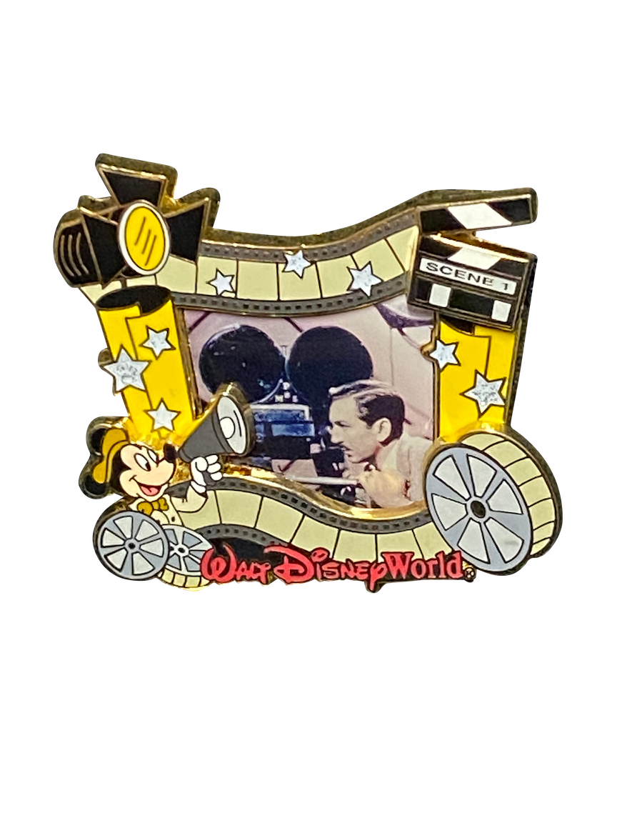 1806 WDW WALT BEHIND CAMERA 038789 | BAG SIX