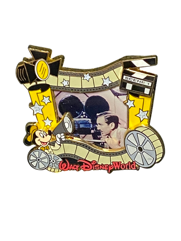 1806 WDW WALT BEHIND CAMERA 038789 | BAG SIX