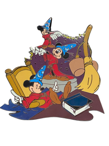 MICKEY SORCERERS MURAL  050159