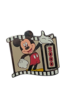 1769 MICKEY ON FILM STRIP 1999  000382