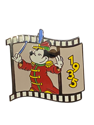 1698 MICKEY ON FILM STRIP 1935 000725