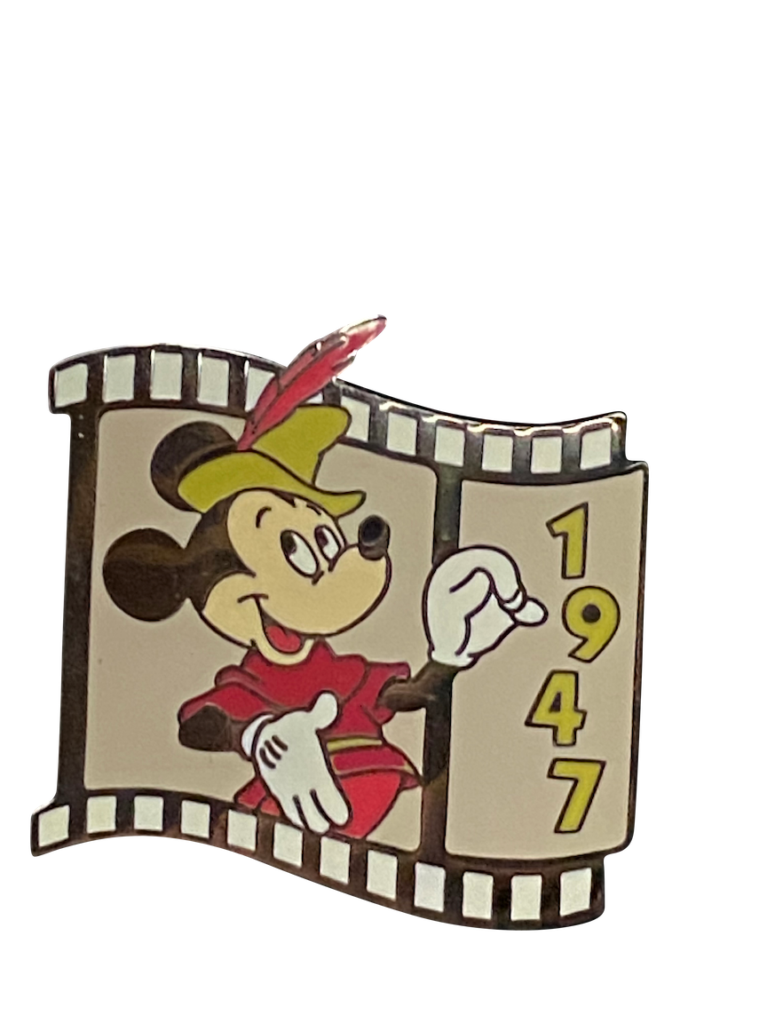 1735 MICKEY ON FILM STRIP 1947 000540