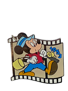 1776 MICKEY ON FILM STRIP 1953 000541