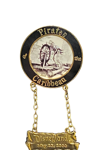 PIRATES OF THE CARIBBEAN DISNEYLAND 5/20/00 001721