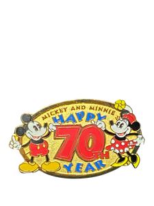 1652 HAPPY 70TH MICKEY AND MINNIE 002992