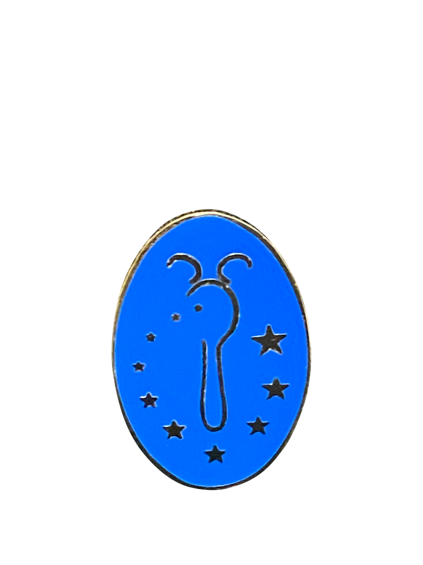 1739 BLUE OVAL ICON SPOON  001761