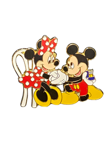 1679 MICKEY PROPOSING TO MINNIE 7 9 002815