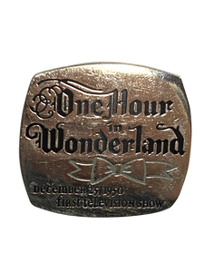 ONE HOUR IN WONDERLAND  | 6SALE