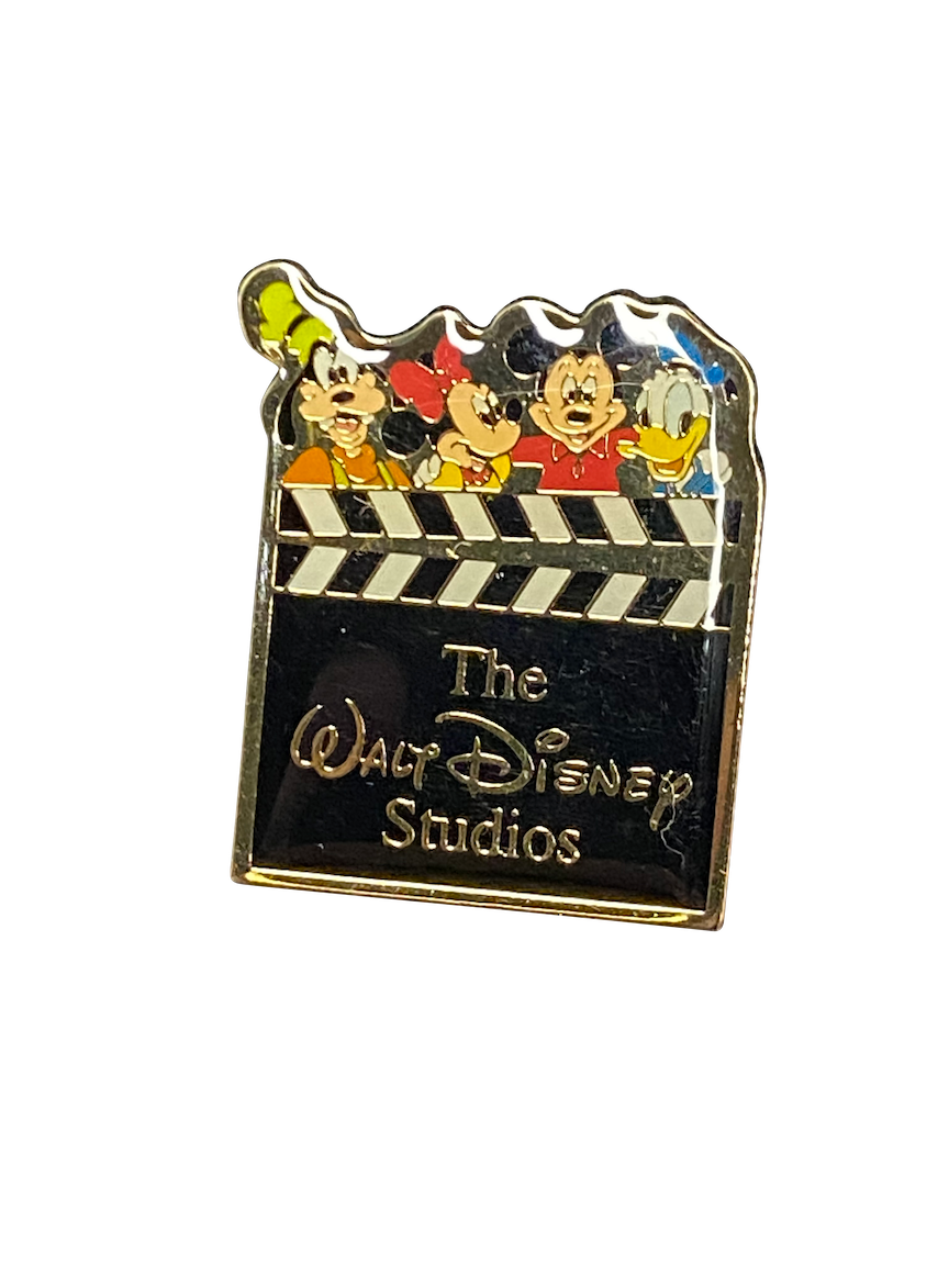 WALT DISNEY STUDIO FAB FIVE AND CLAPBOARD 8 6 025782