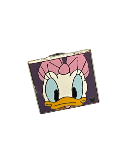 DAISY PURPLE BACKGROUND FACE | HMSF