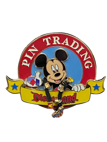 PIN TRADING DLR MICKEY AND DANGLE LANYARD 12 7 043552