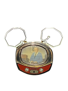 2462 DISNEY DREAMS WALT ON TV 12 9 066631