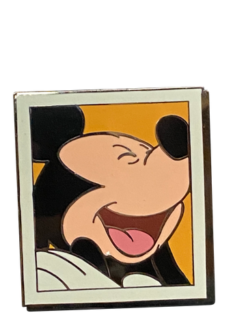 2652 MICKEYS BOOTH LAUGHING DISNEY AUCTIONS LE 100 12 9 034708