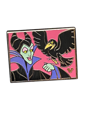 423 MALEFICENT AND PET 13 1 073302