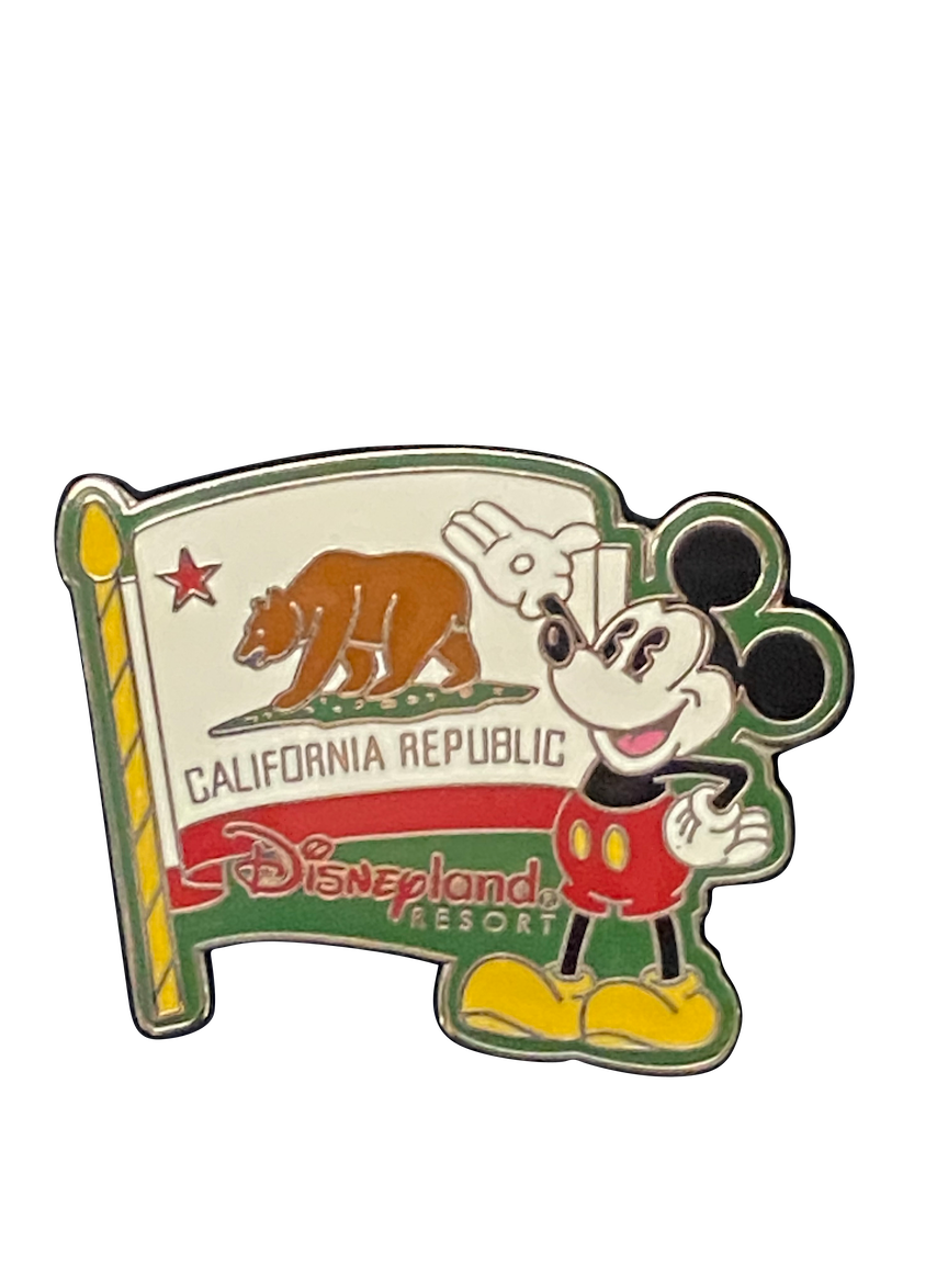 CALIFORNIA FLAG DLR AND MICKEY 14 5 013267