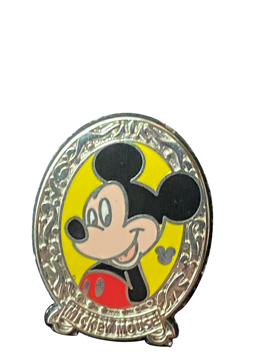 pin3324 MICKEY OVAL SILVER FRAME 14 6 085269