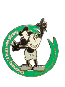 MICKEY 75 ANNUAL PASSHOLDER GREEN 15 4 L3 2000 030801
