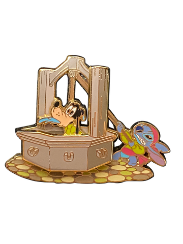 2398 GOOFY BEING DUNKED BY STITCH 15 7 046410