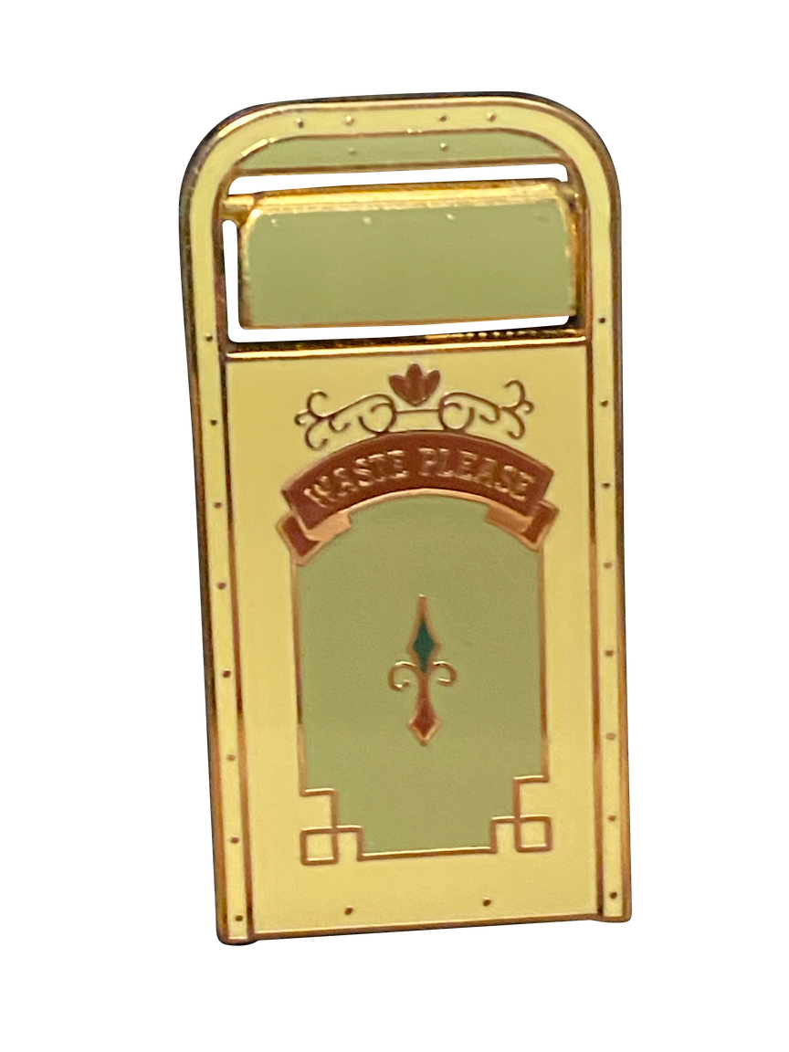 3204 TRASH CAN MAIN STREET USA 16 5 005780