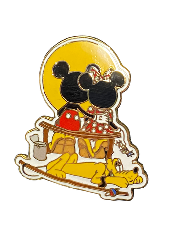 MICKEY AND MINNIE ON BENCH WITH PLUTO 16 8 002581