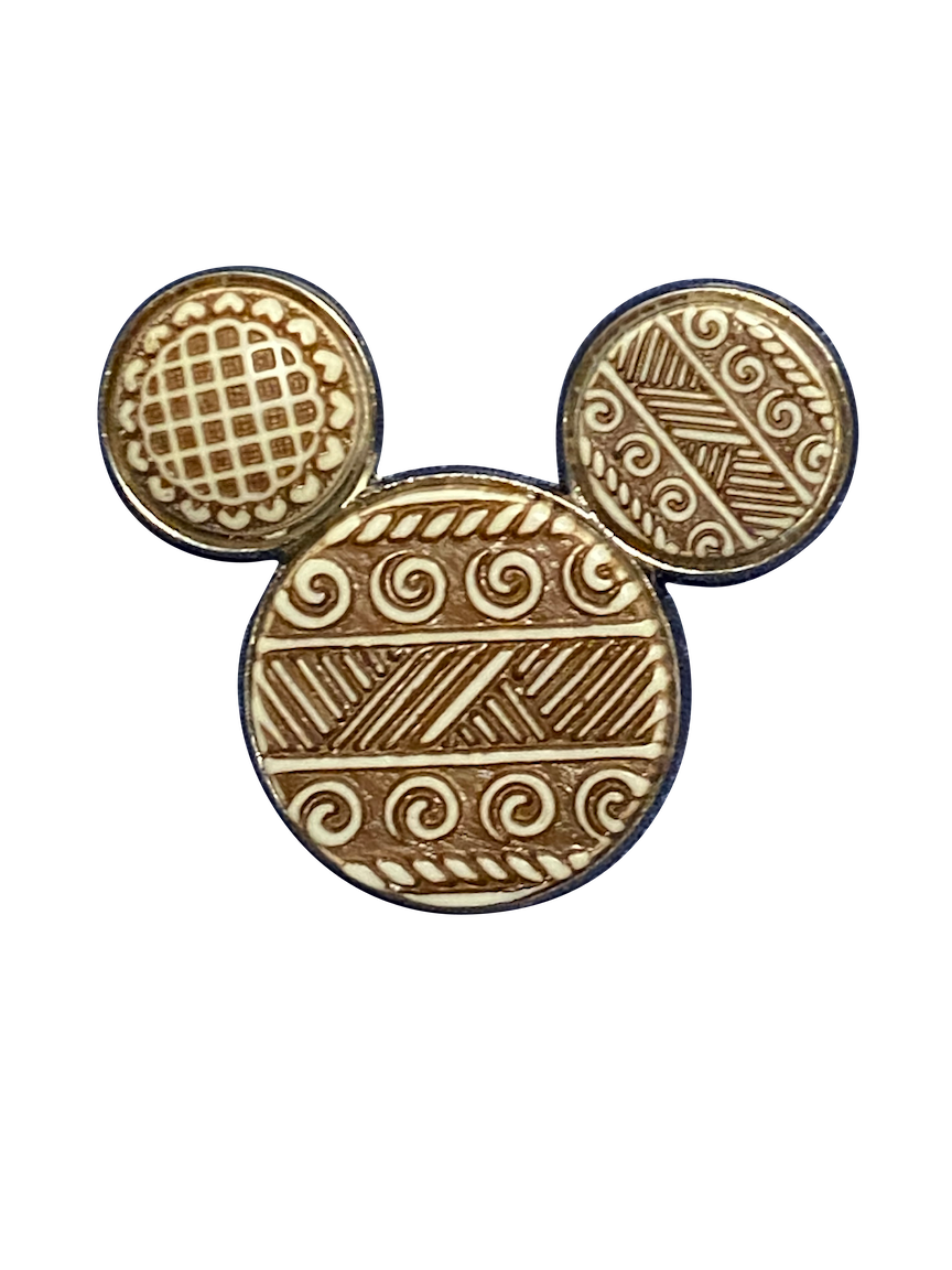 MICKEY ICON TEXTURED BUTTONS 17 2 080105
